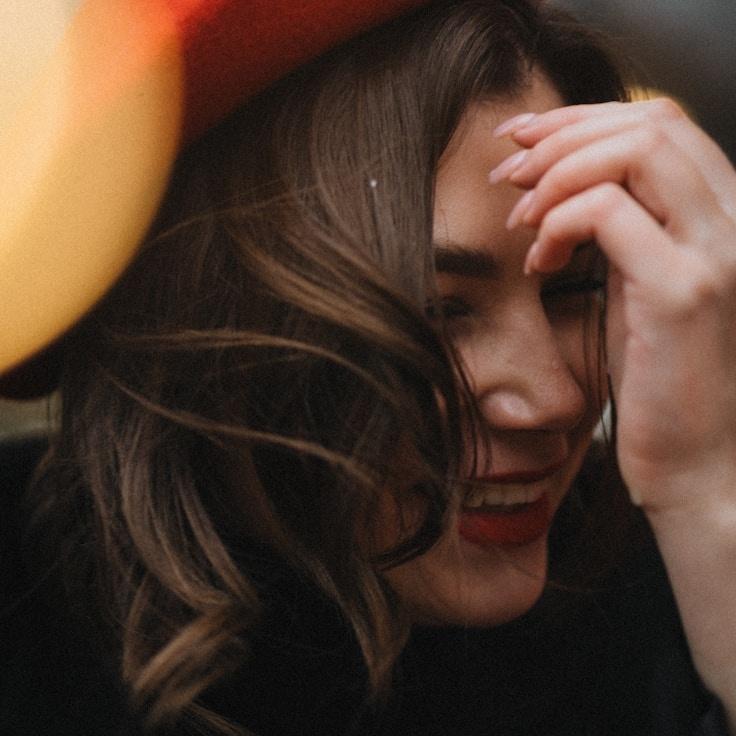 Jamie Reed, Client Relations Director, discussing corporate gifting strategy with business clients